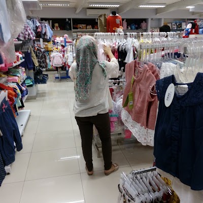 Photos of Yen's Baby & Kids Shop