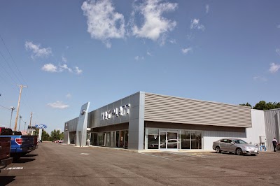 Photos of Max Platt Ford-Lincoln Inc.