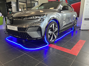 Photo n°5 de Renault Tonneins - edenauto à Tonneins (Vendeur de voitures d'occasion)