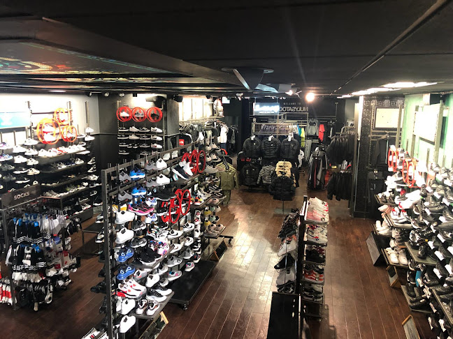 Comments and reviews of Footasylum Coventry - West Orchards Shopping Centre