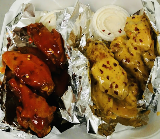 M & J'S Wings & Plenty - Thumbnail