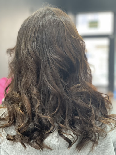 Kata Peluquería y Estética Gallery - Spain