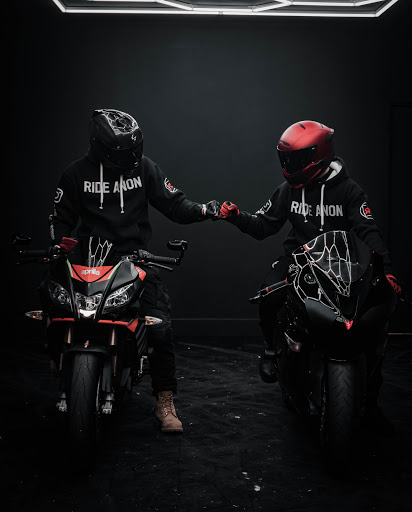 Ridersanonymous - Visual