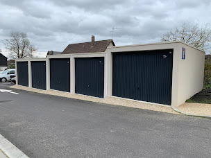 Photo n°8 de Le Garage Préfabriqué à Saint-Pierre-de-Bailleul (Constructeur de garages)
