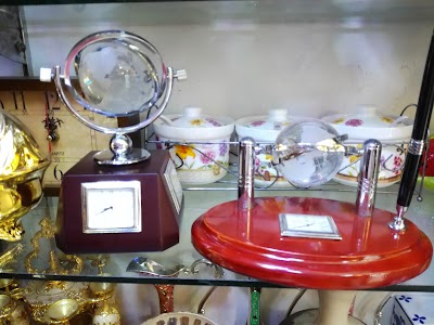 Photos of Bafwwa Shopping Market