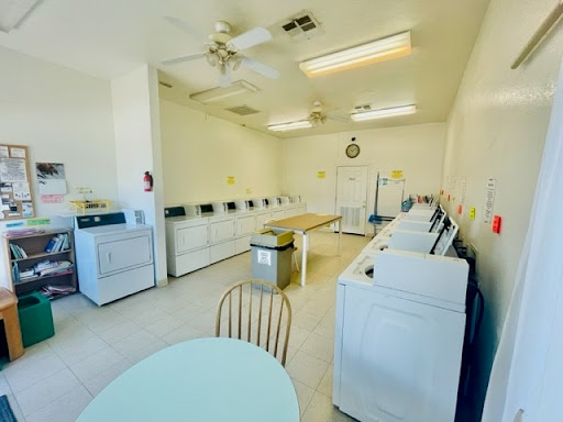 Black Canyon Ranch Laundromat - Thumbnail