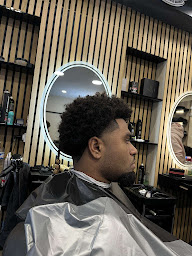 Photo n°3 de THE APOCALYPSE BARBER 72 à Le Mans (Barbier)