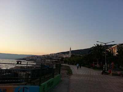 Haci Osman - Hayriye Okumus Sahil Camii