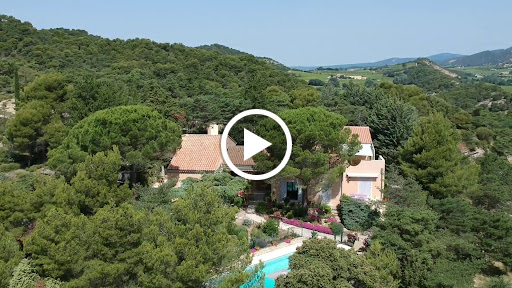Photo de La Bastide aux Bois - Gîte avec piscine Drôme à Vinsobres (26110)