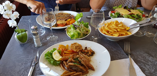 Photo 2 - Restaurant Zig Zag Cafe