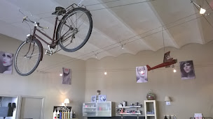 Photo n°2 de Les Franges'In à Port-Vendres (Salon de coiffure)