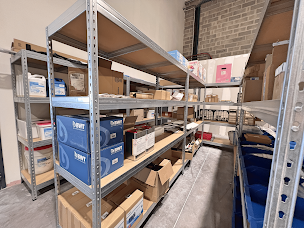 Photo n°2 de Aquablue à Ifs (Magasin de matériel pour piscines)