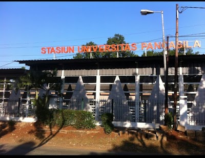 Photos of Halte Stasiun Universitas Pancasila