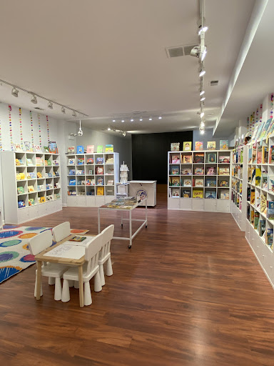 Los Amigos Books