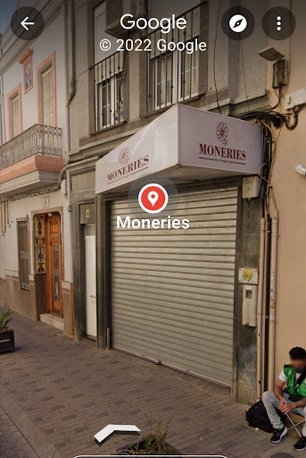 Moneries - Visual