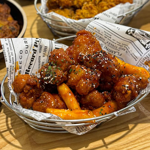 Yoon's Kitchen - Visual