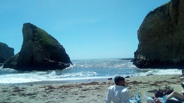 Shark Fin Cove