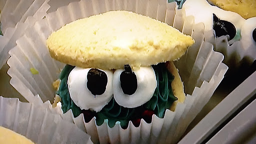 Mickey's Bakery Shop - Thumbnail