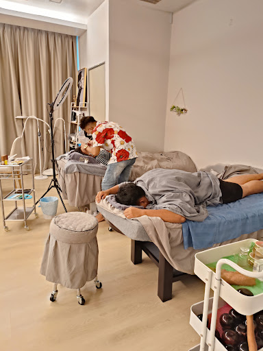 ACR Aesthetic Beauty Solution