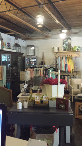 Boutique Bazaar - Visual