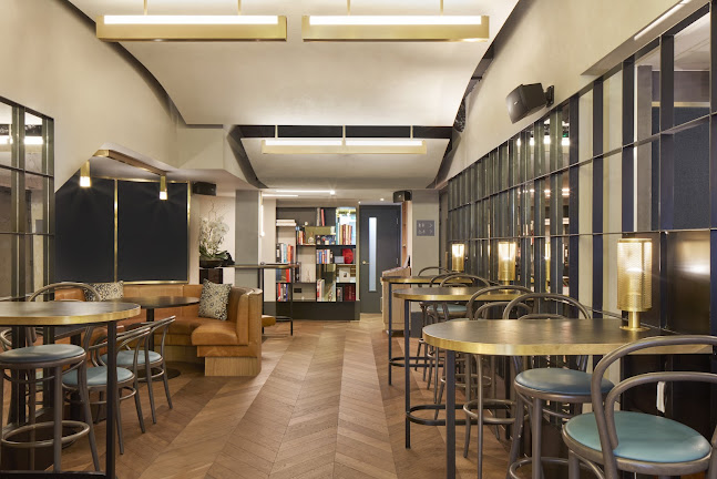 Comments and reviews of Victory House Leicester Square