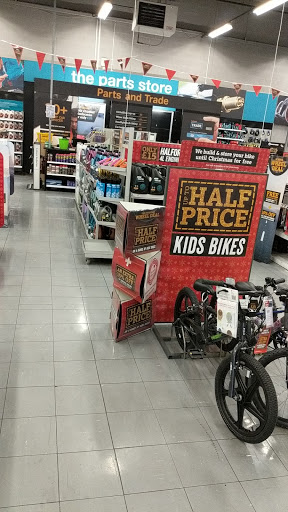 Halfords - Wolverhampton - Visual