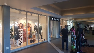Photos of Davenport Square