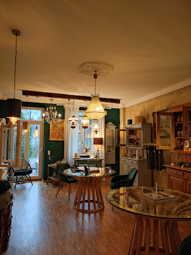 Atelier ZEITGOLD • Interieur • Art • Café • Florale Einzelstücke - Thumbnail