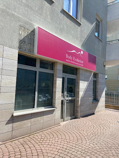 Body Evolution Ursus - Kriolipoliza - Endermologia - Epilacja Laserowa - Liposukcja - Laser - Zamykanie Naczynek