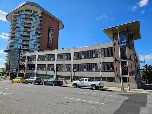 Parking West - Thumbnail
