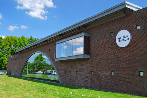 Autobedrijf Van den Udenhout Veghel | Service Centrum - Thumbnail