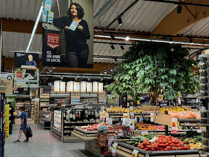 Photo n°12 de Intermarché SUPER Lalevade D'ardeche à Lalevade D'Ardeche (Magasin de vins et spiritueux)