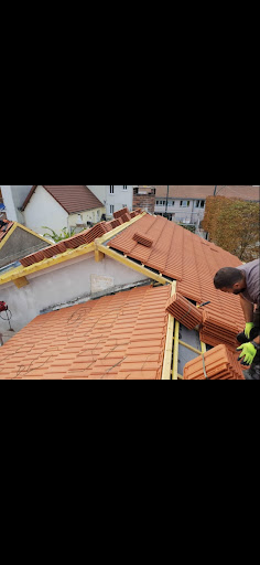 Photo de Artisans Dylan Nettoyage couverture peinture à Saint-Rémy (79410)