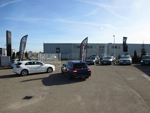 Photo n°13 de Mercedes Benz Etoile 67 Réparateur agréé à Sélestat (Garage automobile)