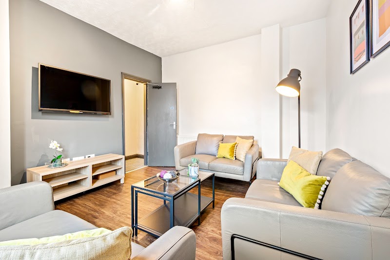 Parklane Properties photo 3