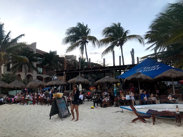 Fusion Beach Bar & Grill