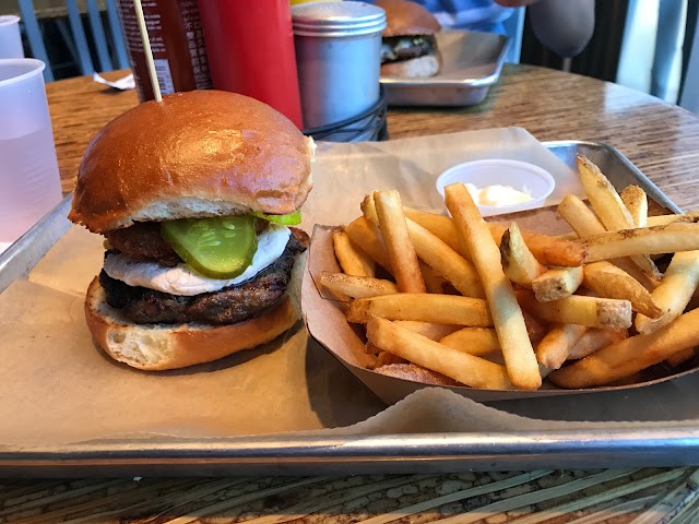 Burger Tap & Shake Foggy Bottom