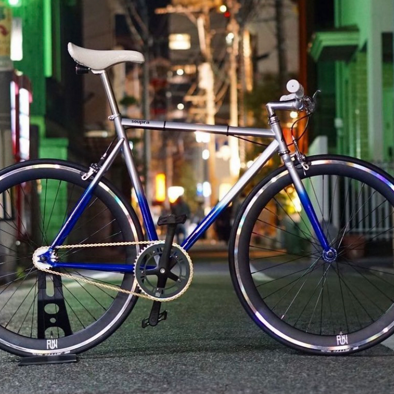 ライダーズカフェ 今泉店 自転車 ピストバイク bmx 福岡 天神 大名 今泉 エリア