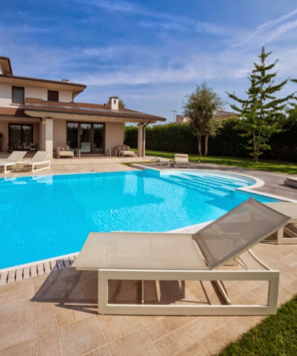 Almipoolgroup - Thumbnail