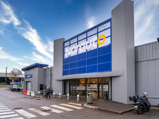Norauto Plaisir Gallery - France