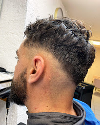 Photo n°6 de Aux mains d'argent by Wendy à Saint-Firmin (Salon de coiffure)