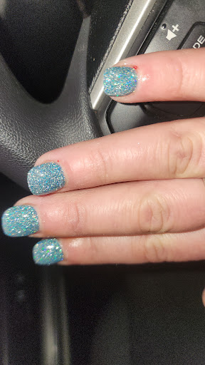 Maple Nails - Visual