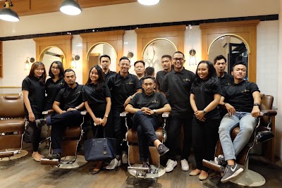 Photos of Mark the Barber - Demangan