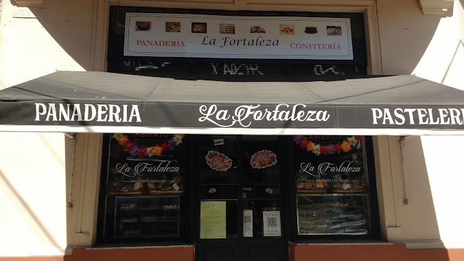 Panaderia La Fortaleza, Author: Anibal Martinez