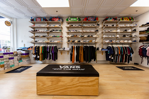 Travel Skate Shop - Thumbnail