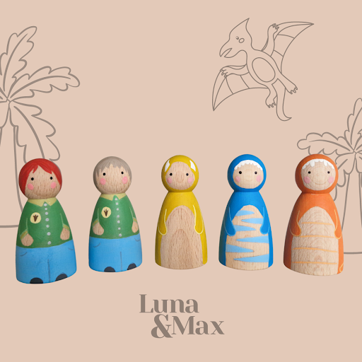 Luna and Max Gallery - United Kingdom