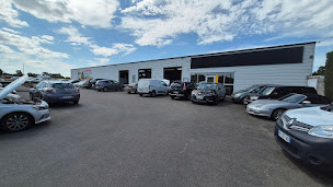 Photo n°1 de Garage Motrio auto assistance du Frémur à Hénansal (Atelier de carrosserie automobile)