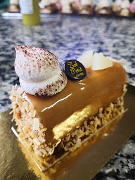 Photo n°2 de Sacrées Pâtisseries de Zoé Petit à Loivre (Boulangerie)