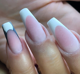 Photo n°15 de Manon BM Formations Nail Educator à Fichous-Riumayou (Centre de formation)