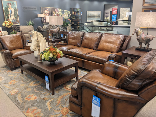 Star Furniture - W. Houston/Katy - Thumbnail